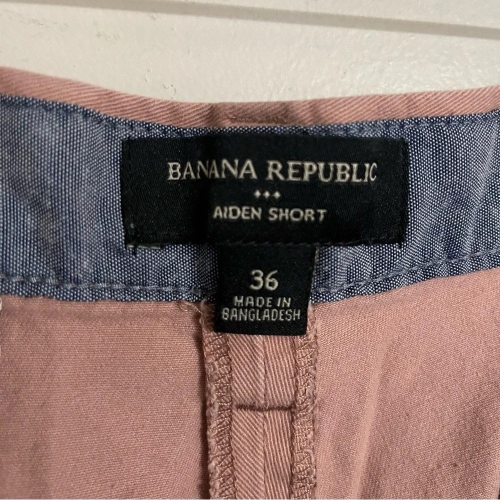 Banana Republic Aiden‎ Shorts Casual Chino Men's Size 36 Flat Front Light Pink